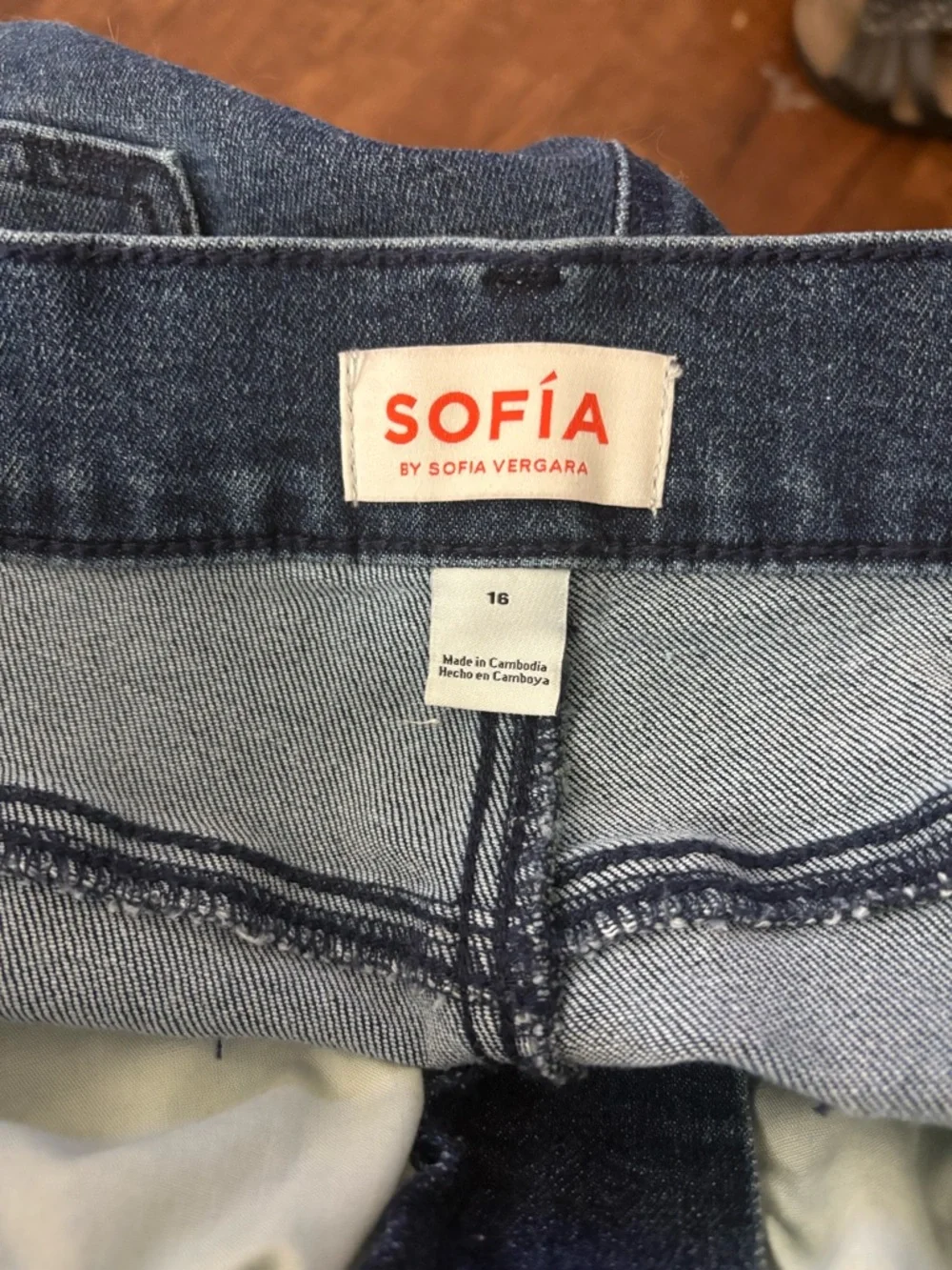 Sofia by Sofia Vergara Margot Sz 16 hi rise Wide-Leg Cropped Cuffed Jeans - Picture 6 of 9